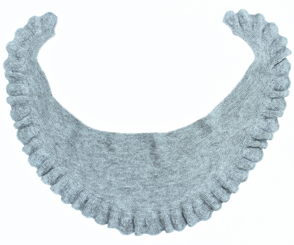 Feather scarf | Big size sjal | fv. OKKER