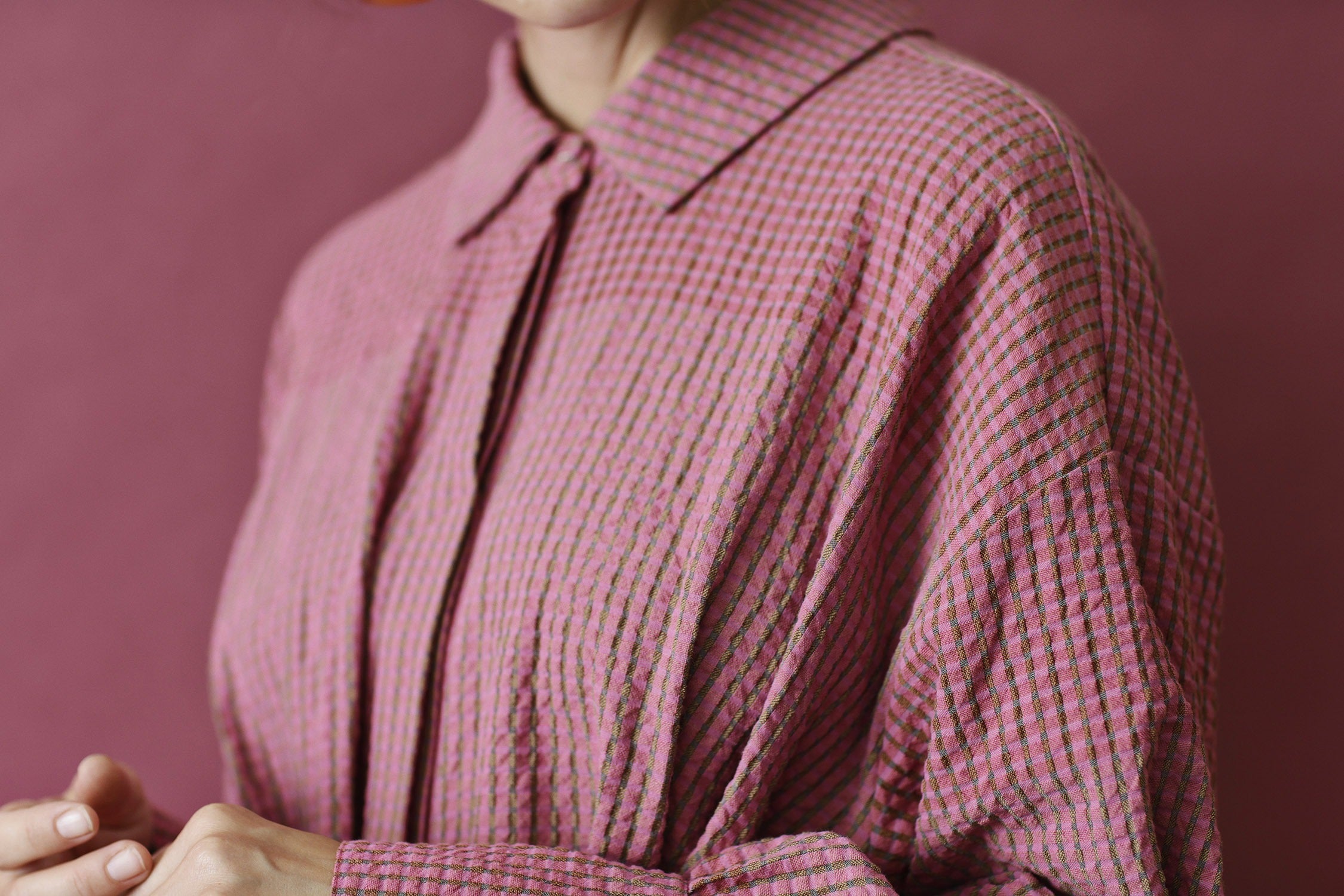 Oversize småternet skjortekjole Pink │ McVERDI